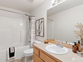 19309 113th Avenue SE, Kent WA 98031