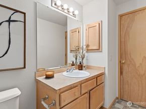 19309 113th Avenue SE, Kent WA 98031