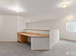 19309 113th Avenue SE, Kent WA 98031