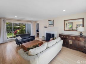 4531 Stanford Avenue NE, Seattle WA 98105