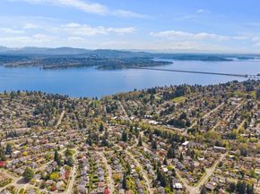4531 Stanford Avenue NE, Seattle WA 98105