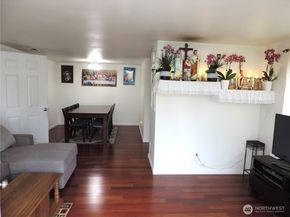 11426 15th Avenue SW, Seattle WA 98146