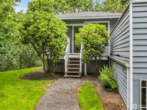 21925 7th Avenue S 124, Des Moines WA 98198