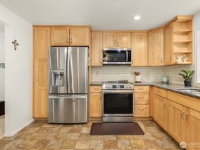 21803 NE 154th Street, Woodinville WA 98077