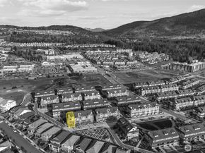 1344 6th Avenue NE 16.5, Issaquah WA 98029