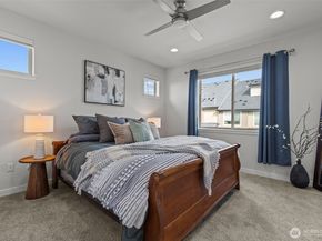 1344 6th Avenue NE 16.5, Issaquah WA 98029