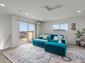 1344 6th Avenue NE 16.5, Issaquah WA 98029