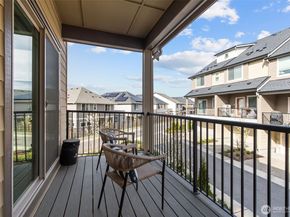 1344 6th Avenue NE 16.5, Issaquah WA 98029
