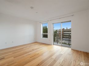 412 11th Avenue 209, Seattle WA 98122
