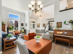 5440 NE 2nd Court, Renton WA 98059