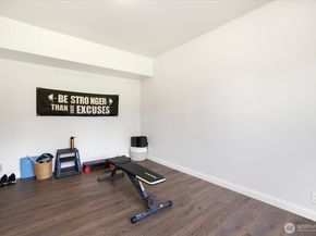 5440 NE 2nd Court, Renton WA 98059