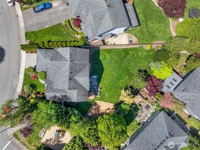 5440 NE 2nd Court, Renton WA 98059