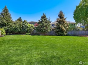5440 NE 2nd Court, Renton WA 98059
