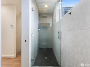 1708 Alki Avenue SW B, Seattle WA 98116