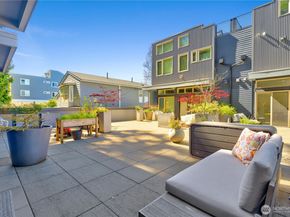 1708 Alki Avenue SW B, Seattle WA 98116