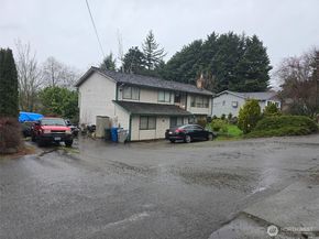 25611 126th Place SE, Kent WA 98030