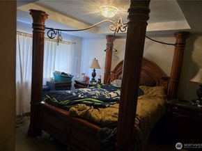 25611 126th Place SE, Kent WA 98030