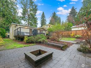 1516 NE 96th Street, Seattle WA 98115
