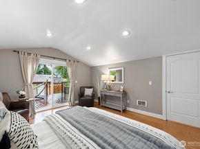1516 NE 96th Street, Seattle WA 98115