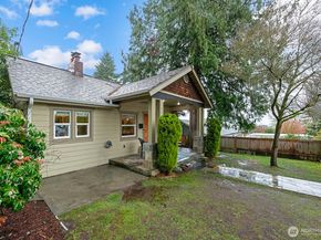 1516 NE 96th Street, Seattle WA 98115