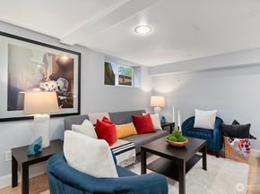 1516 NE 96th Street, Seattle WA 98115