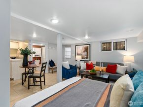 1516 NE 96th Street, Seattle WA 98115
