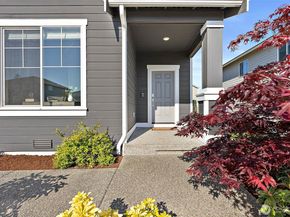 1472 Baker Heights Loop, Bremerton WA 98312