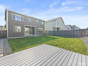 1472 Baker Heights Loop, Bremerton WA 98312