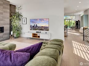 2660 9th Avenue W, Seattle WA 98119