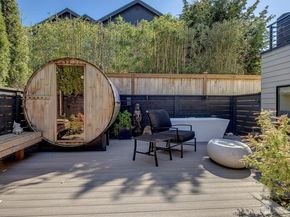 2660 9th Avenue W, Seattle WA 98119