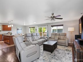 2258 SE Upchurch Way, Port Orchard WA 98366