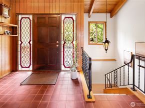 22516 100th Place SW, Vashon WA 98070