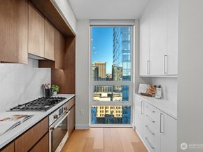 121 Stewart Street 2202, Seattle WA 98101