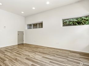 2651 22nd Avenue W A, Seattle WA 98199