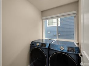 6523 31st Avenue SW, Seattle WA 98126