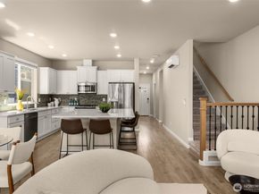 6523 31st Avenue SW, Seattle WA 98126