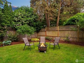 19218 91st Avenue NE, Bothell WA 98011
