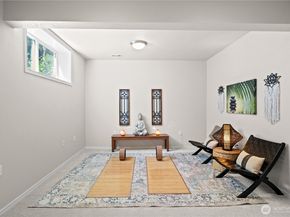 19218 91st Avenue NE, Bothell WA 98011