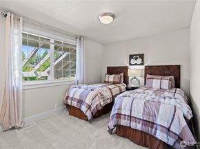 19218 91st Avenue NE, Bothell WA 98011