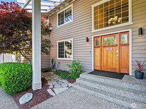 19218 91st Avenue NE, Bothell WA 98011