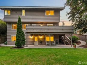19218 91st Avenue NE, Bothell WA 98011