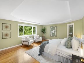 24819 SE 14th Street, Sammamish WA 98075