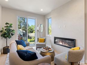 4116 NE 60th Street B, Seattle WA 98115