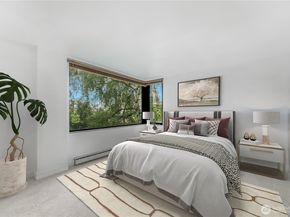 521 5th Avenue W 306, Seattle WA 98119