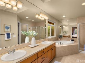 8360 Loyal Way NW, Seattle WA 98117