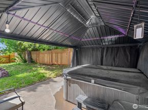 8724 16th Avenue SW, Seattle WA 98106