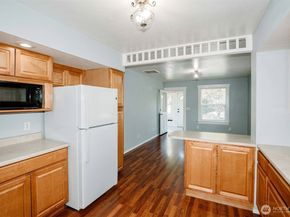 2218 Summit Avenue, Everett WA 98201