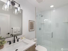 6233 Carleton Avenue S, Seattle WA 98108
