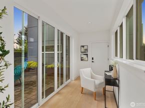 6233 Carleton Avenue S, Seattle WA 98108