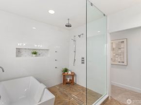 6233 Carleton Avenue S, Seattle WA 98108